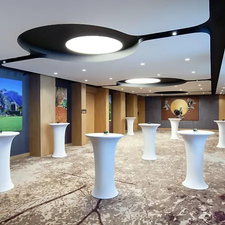 Hilton Garden ティラナ