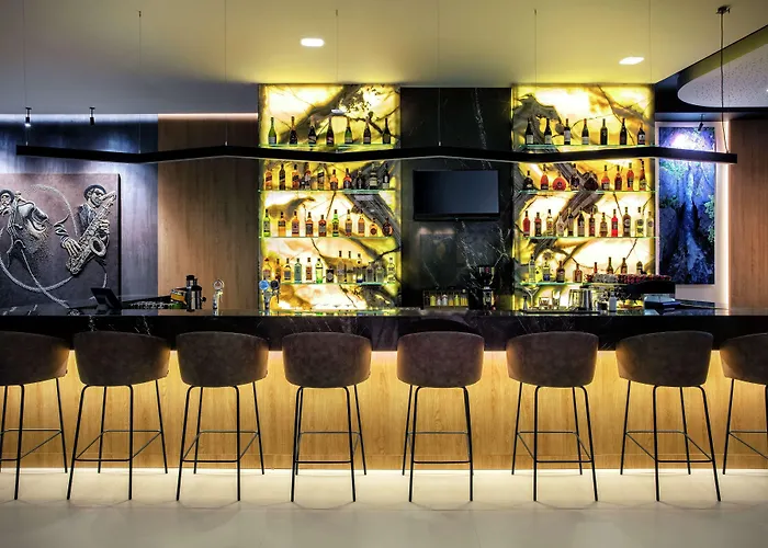 Hilton Garden Otel 4*