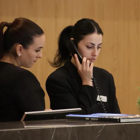 Hilton Garden טיראנה