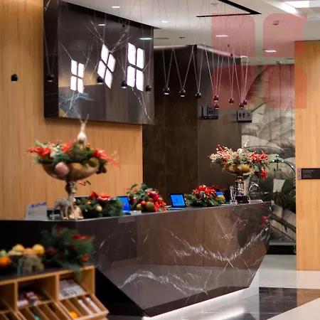 Hilton Garden טיראנה