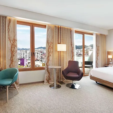 Szálloda Hilton Garden 4*