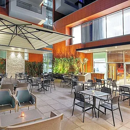 Hilton Garden Szálloda 4*