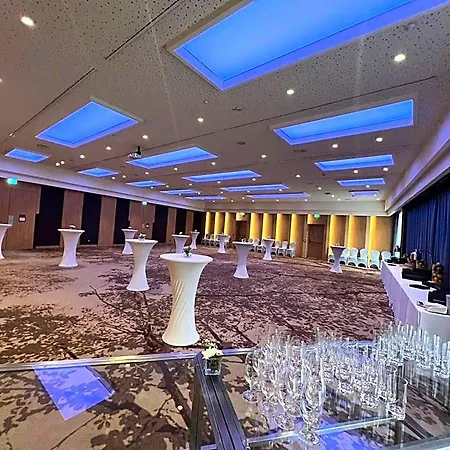 Hilton Garden Szálloda Tirana