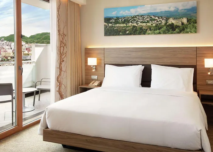 Hilton Garden 4*