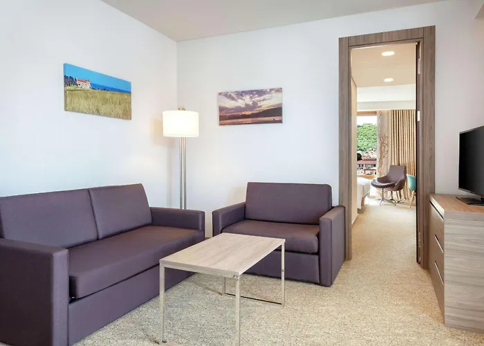 Hotel Hilton Garden Tirana